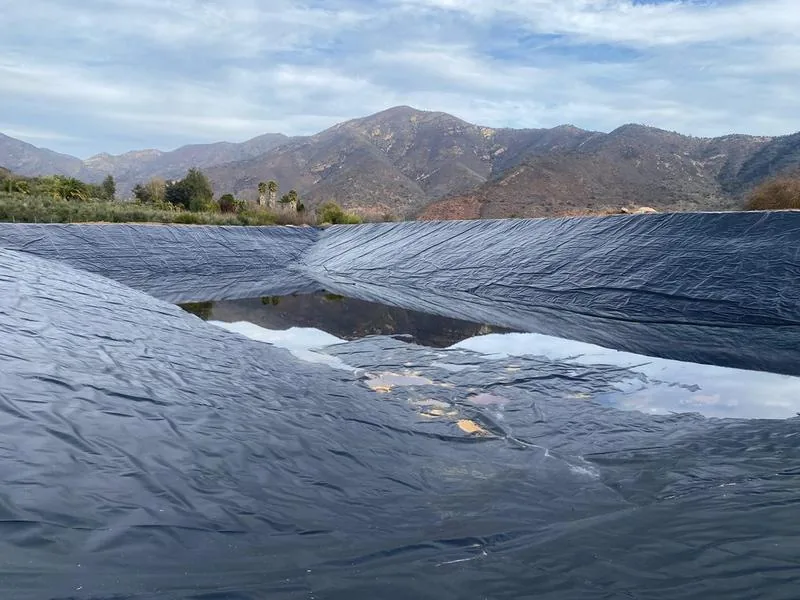 Acumulador agua zona árida